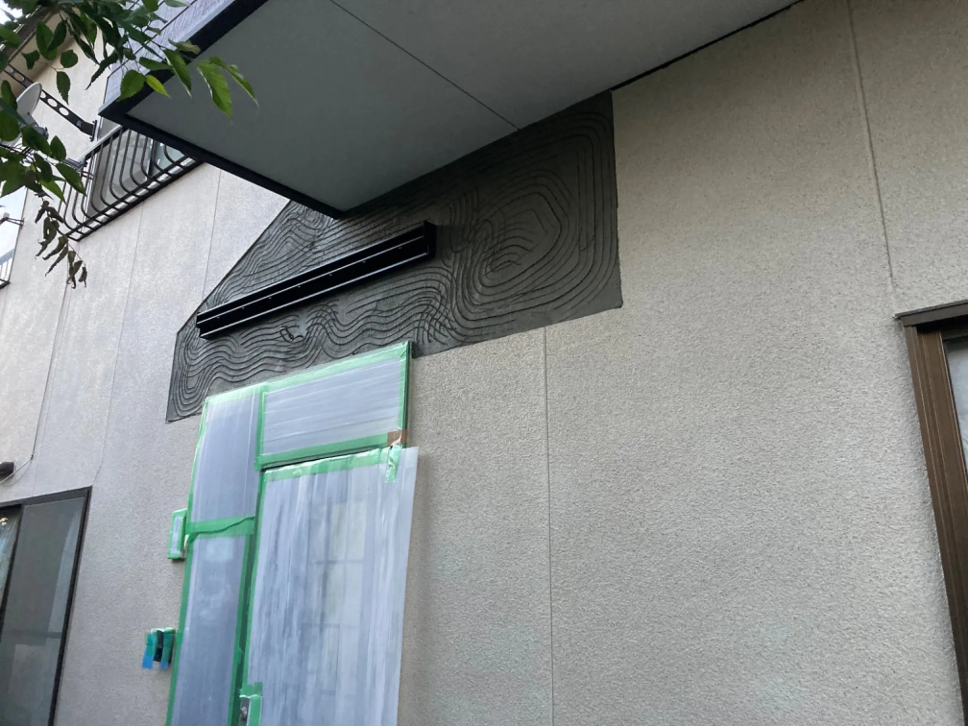 久々の塗り替え。